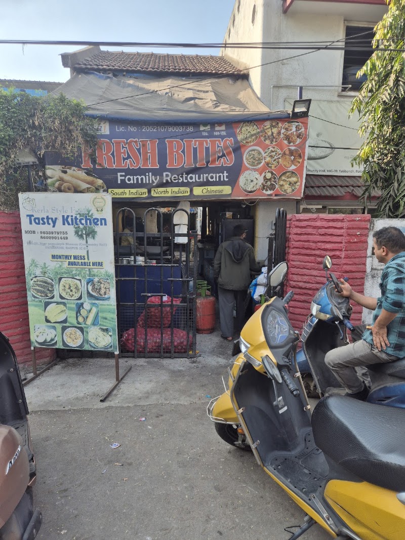 Fresh Bites south indian restaurant - Fresh Bites south indian restaurant, MIG - 53, Opposite Community Hall,Shri Shanti Nath Nagar, Shree Ram Lotus Valley Gulley, Street Number 3, opposite Community Hall, Housing Board Colony, Tatibandh, Raipur, Chhattisgarh 492099, India