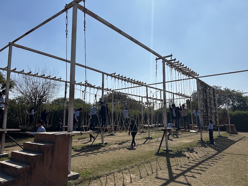 Vishalgarh Farms - Vishalgarh Farms Teekli, Garat Pur Bas Village, Near, Sohna Road, Badshahpur, Gurugram, Tikli, Haryana 122101, India