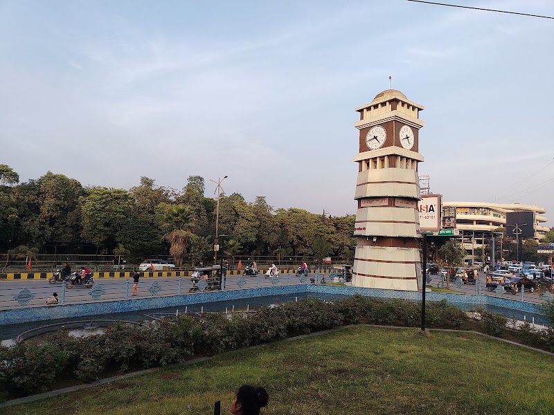 Ghadi Chowk, Raipur - Ghadi Chowk, Raipur 6JWR+5MV, Kutchery Chowk, Raipur, Civil Lines, Raipur, Chhattisgarh 492001, India