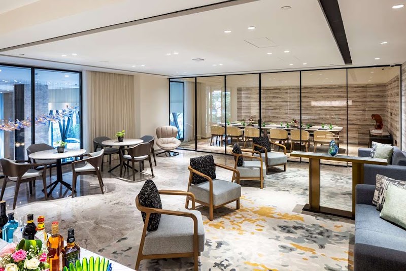 Radisson Blu Mumbai International Airport - Radisson Blu Mumbai International Airport Off Marol Maroshi Rd, near Metro Station Marol Naka, Bori Colony, Gamdevi, Marol, Andheri East, Mumbai, Maharashtra 400059, India