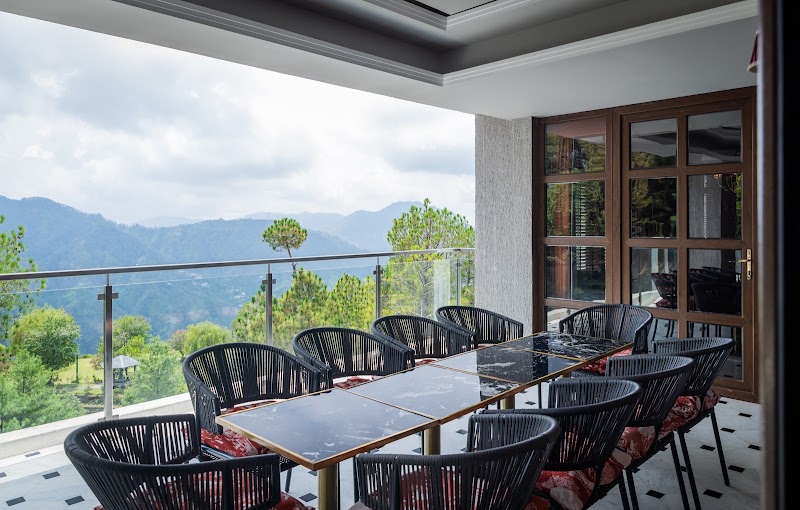The Manor Luxury Apartments, Shimla - The Manor Luxury Apartments, Shimla Auramah Valley Rd, Naldehra, Himachal Pradesh 171007, India