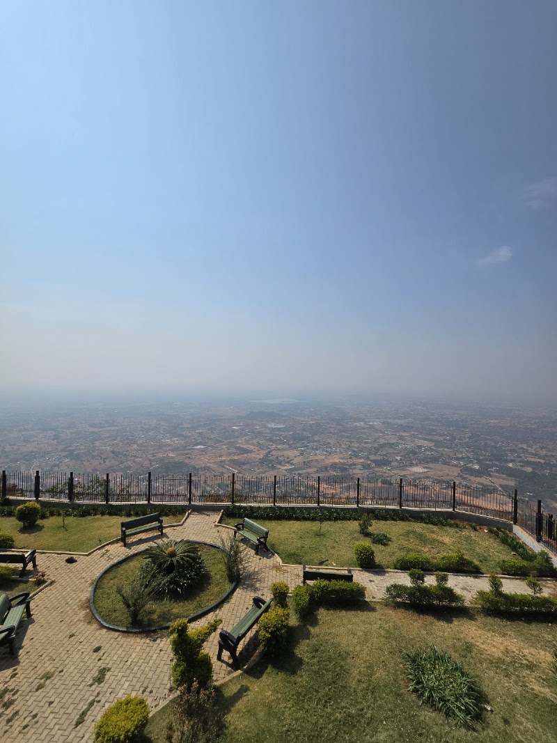 Hotel mayura pine top - sunrise view point rooms - Hotel mayura pine top - sunrise view point rooms 9M9M+GWW, Chikkaballapur, Nandi Hills, Karnataka 562103, India