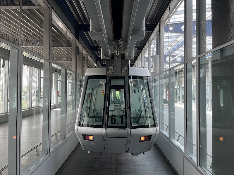 Düsseldorf Flughafen - Düsseldorf Flughafen, District 5, 40472 Düsseldorf, Germany