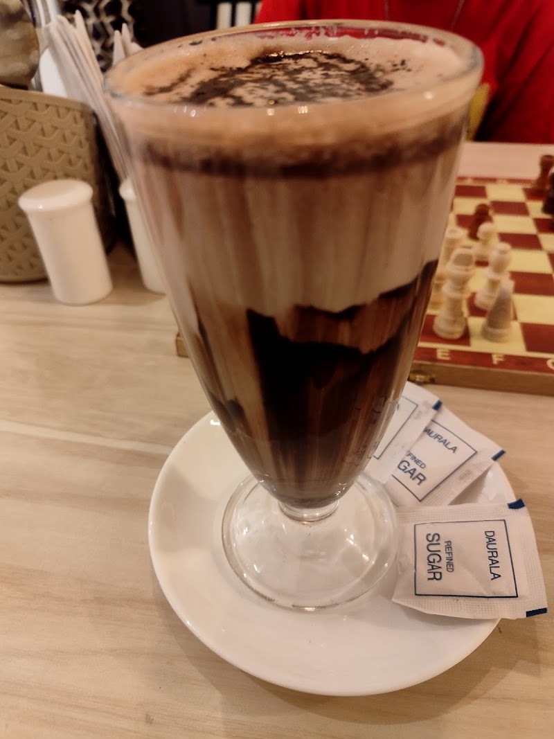 Kalimpong bakers cafe - Kalimpong bakers cafe opp:- bank of Baroda, Rishi Rd, Kalimpong, West Bengal 734301, India