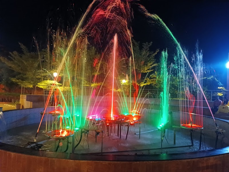 Freedom Park - Freedom Park, Railway, Station Rd, near Hospet, Hosapete, Karnataka 583201, India