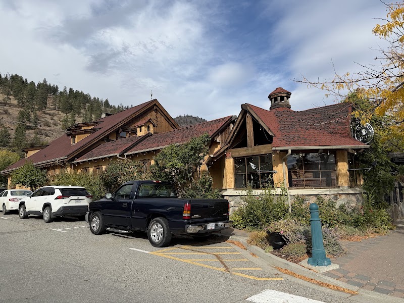 Gasthaus on the Lake - Gasthaus on the Lake 5790 Beach Ave, Peachland, BC V0H 1X6, Canada