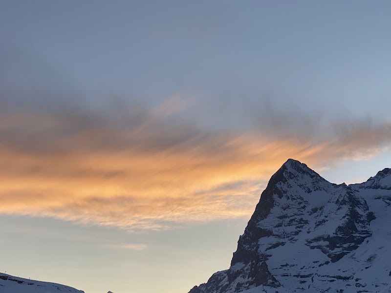 Eiger Guesthouse Mürren - Eiger Guesthouse Mürren Ägerten 1079E, 3825 Mürren, Switzerland