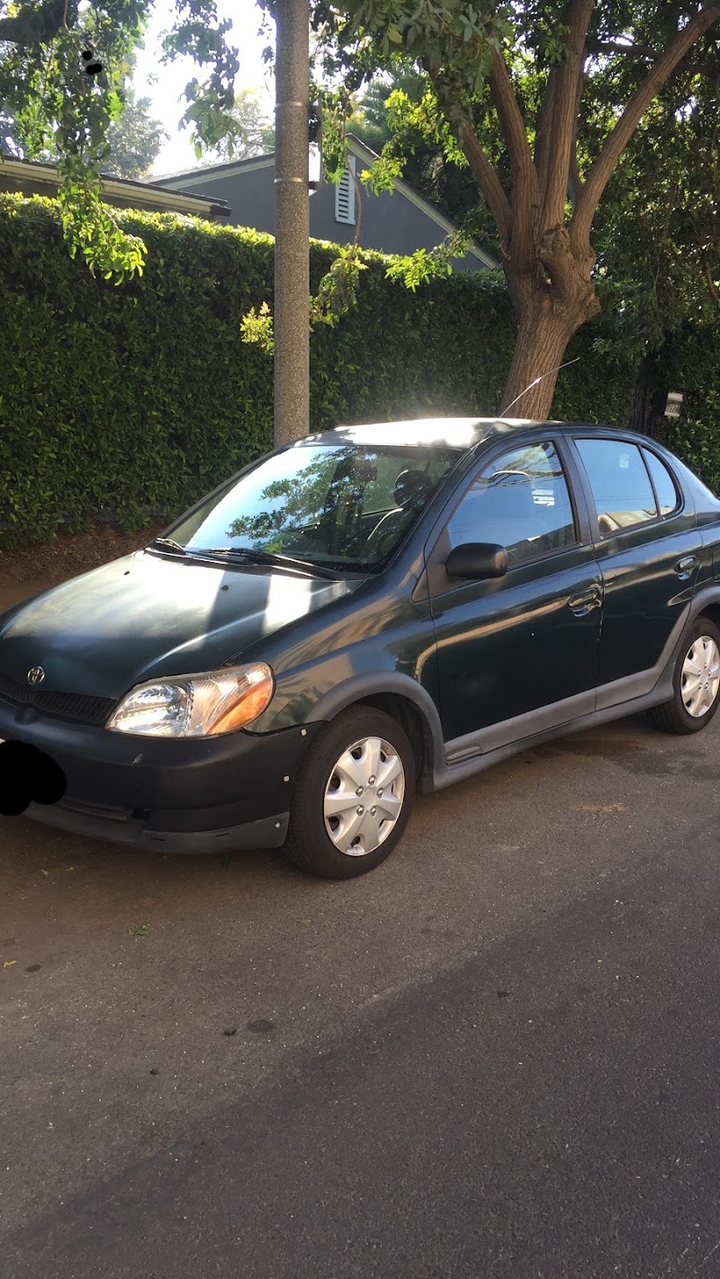 Rent-A-Wreck - Rent-A-Wreck 12903 W Washington Blvd, Los Angeles, CA 90066, USA