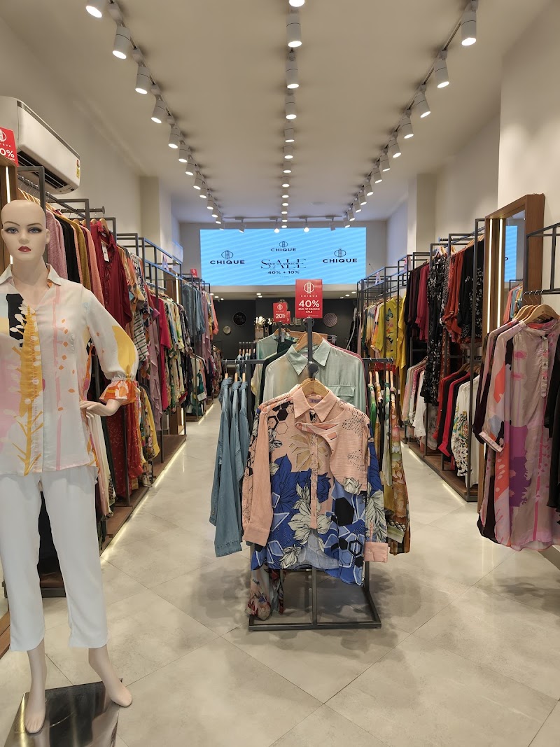Chique Clothing Company | Kamla Nagar - Chique Clothing Company | Kamla Nagar 41-UA bunglow road, Jawahar Nagar Store timings(10am, Block UA, 9:30pm, Kamla Nagar, New Delhi, Delhi, 110007, India