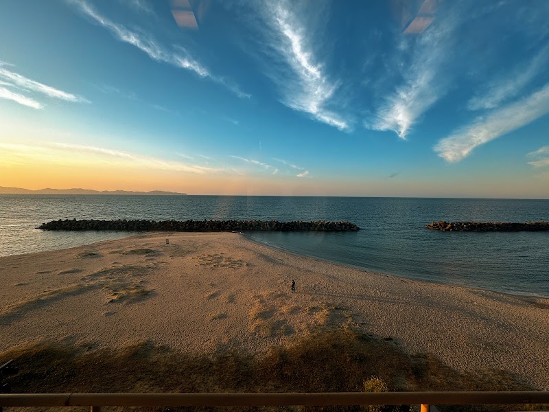 Kaike Onsen Beach - Kaike Onsen Beach, 3 Chome-4 Kaikeonsen, Yonago, Tottori 683-0001, Japan