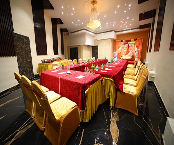 The Red Velvet Hotel Patna | Best 4 Star Luxury Hotel In Patna - The Red Velvet Hotel Patna | Best 4 Star Luxury Hotel In Patna Ranjan Path, Bailey Rd, near RPS More, S. K. Puram, Patna, Bihar 801503, India