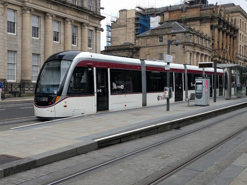 St Andrew Square - St Andrew Square, Edinburgh EH1 3DQ, UK