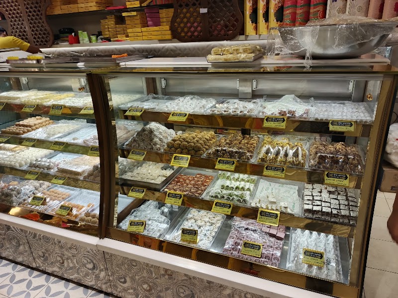 Hira Halwai & Sons | Best Sweet Shop in Prayagraj | Best Restaurant in Prayagraj - Hira Halwai & Sons | Best Sweet Shop in Prayagraj | Best Restaurant in Prayagraj 61/36/A2, FR6P+H2H, Sardar Patel Marg, Vivek Vihar Colony, Civil Lines, Prayagraj, Uttar Pradesh 211002, India