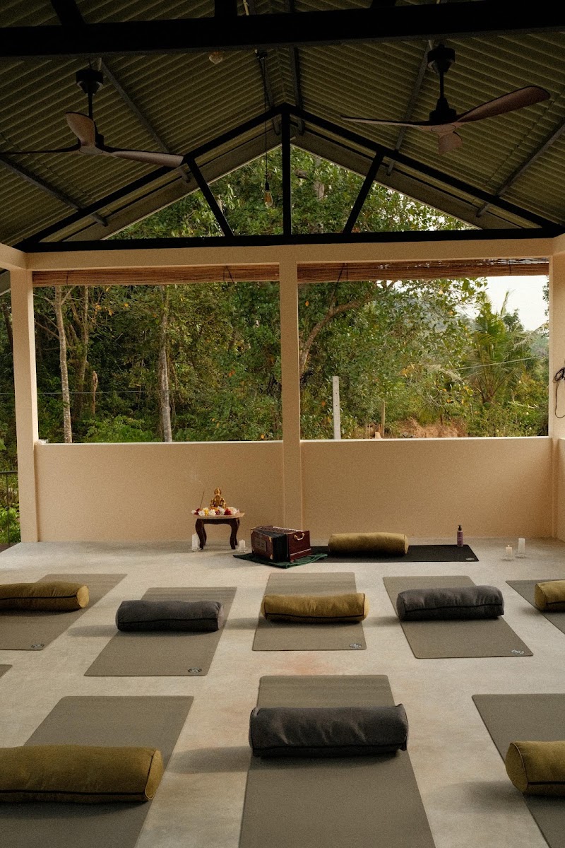 Yoga Shed Hiriketiya - Yoga Shed Hiriketiya, Hiriketiya Rd, 9th Cross Road, Dikwella 81200, Sri Lanka