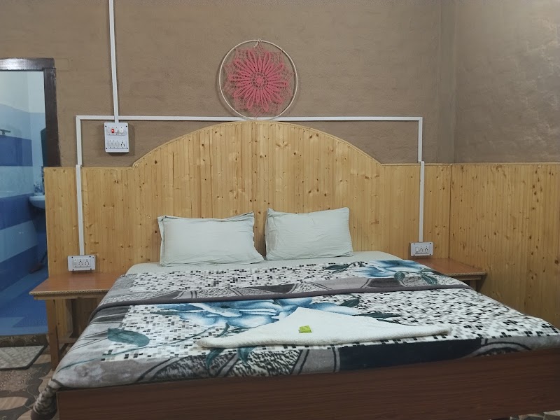 Tirthan river front homestay - Tirthan river front homestay tirthan valley, 40/41, P/O gahidhar, Nagini, Banjar, Himachal Pradesh 175123, India