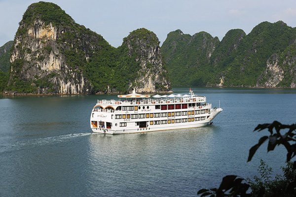 Hạ Long Bay - Hạ Long Bay Hạ Long Bay, Vietnam