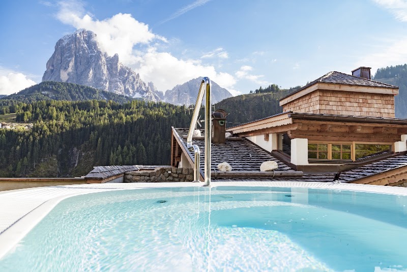 Dorfhotel Beludei - Dorfhotel Beludei Via Paul, 32, 39047 Santa Cristina Valgardena BZ, Italy