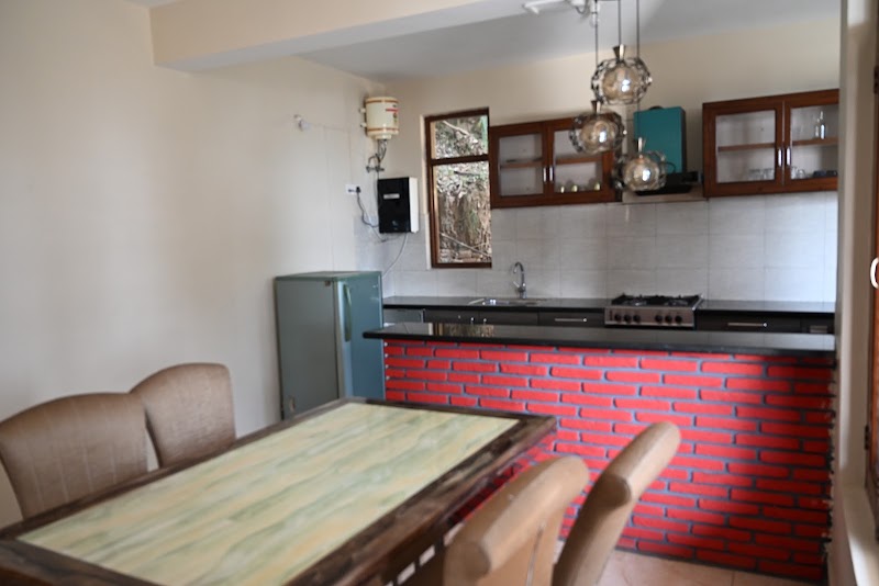 Junglaat Stays & Experiences - Junglaat Stays & Experiences Naddi Rd, near डल झील, McLeod Ganj, Dharamshala, Himachal Pradesh 176216, India