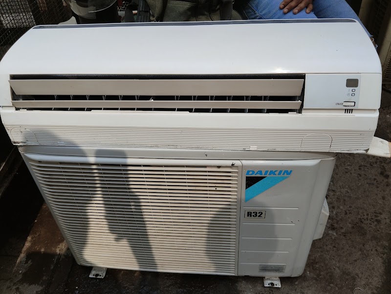old Ac buyer and seller - old Ac buyer and seller Shop number 2, opp. skyvistas, near Indian oil nagar, Indira Nagar, D.N.Nagar, Andheri West, Mumbai, Maharashtra 400053, India