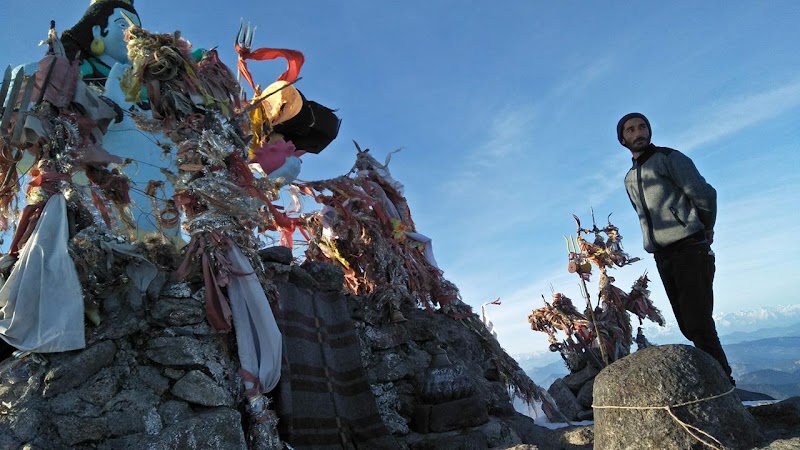 MAIN TOP OF CHURDHAR - MAIN TOP OF CHURDHAR, VFCJ+47C, Churdhar, Himachal Pradesh 171211, India
