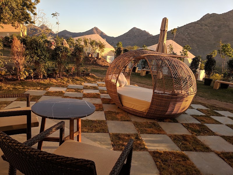 Taj Aravali Udaipur Rajasthan