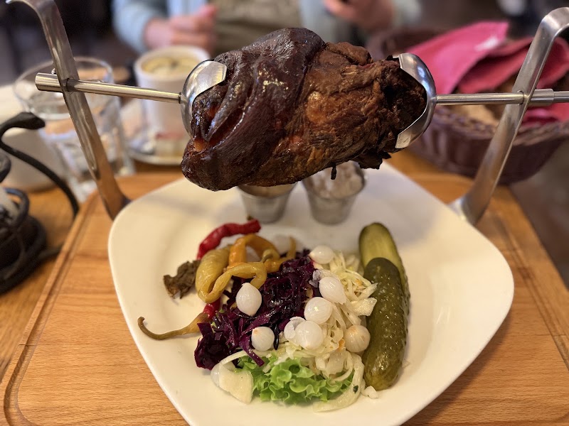 Beer Restaurant U Zlatého Hada - Beer Restaurant U Zlatého Hada 18, Karlova 181, Staré Město, 110 00 Praha-Praha 1, Czechia
