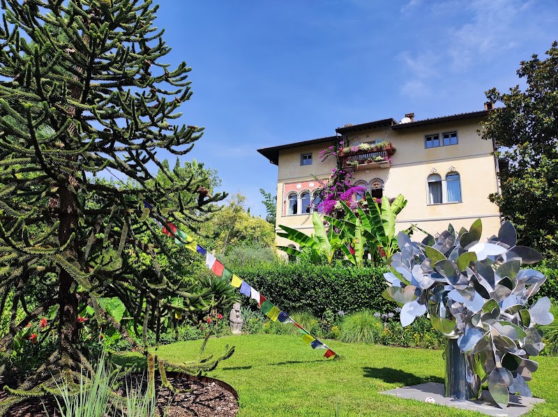 Giardino Botanico Fondazione André Heller - Giardino Botanico Fondazione André Heller Via Roma, 2, 25088 Gardone Riviera BS, Italy