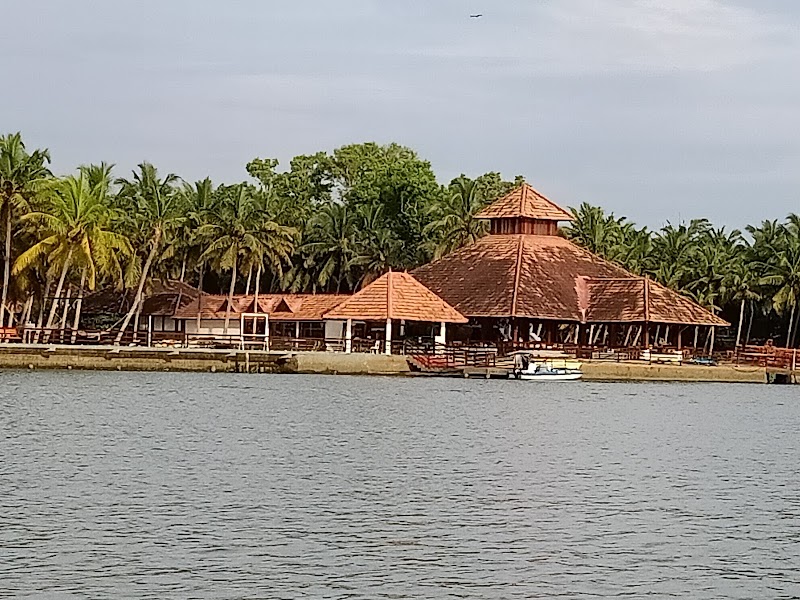 Pulari Backwater - Poovar Boating - Pulari Backwater - Poovar Boating Bund Rd, Poovar, Kerala 695525, India