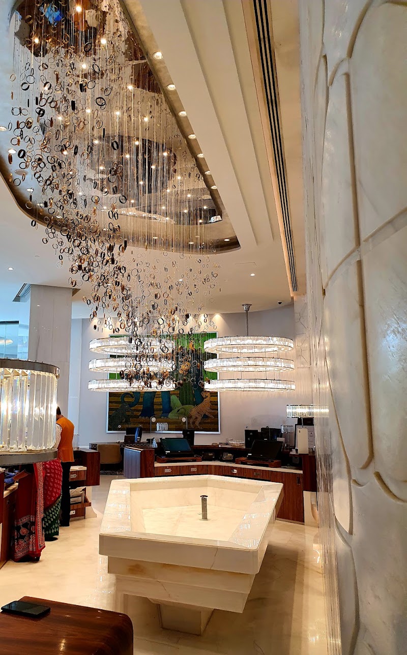 ITC Kohenur, a Luxury Collection Hotel, Hyderabad - ITC Kohenur, a Luxury Collection Hotel, Hyderabad Survey No, 83/1, Hyderabad Knowledge City, Plot No.5, Silpa Gram Craft Village, Madhapur, Hyderabad, Telangana 500032, India