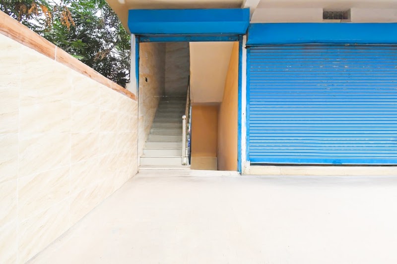 Super Hotel O by OYO Mana Camp Near Airport - Super Hotel O by OYO Mana Camp Near Airport Airport Rd, Chowk, Mana Camp, Temri, Raipur, Chhattisgarh 492015, India