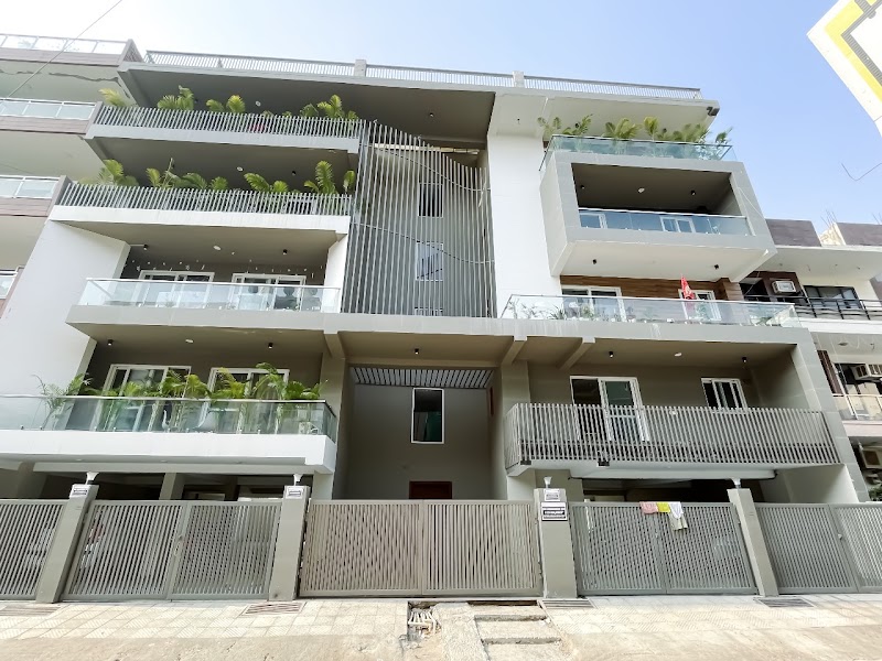 Bedchambers Service Apartments Ardee city - Bedchambers Service Apartments Ardee city, Plot No. A7, Block C, Ardee City, Sector 52, Gurugram, Haryana 122003, India