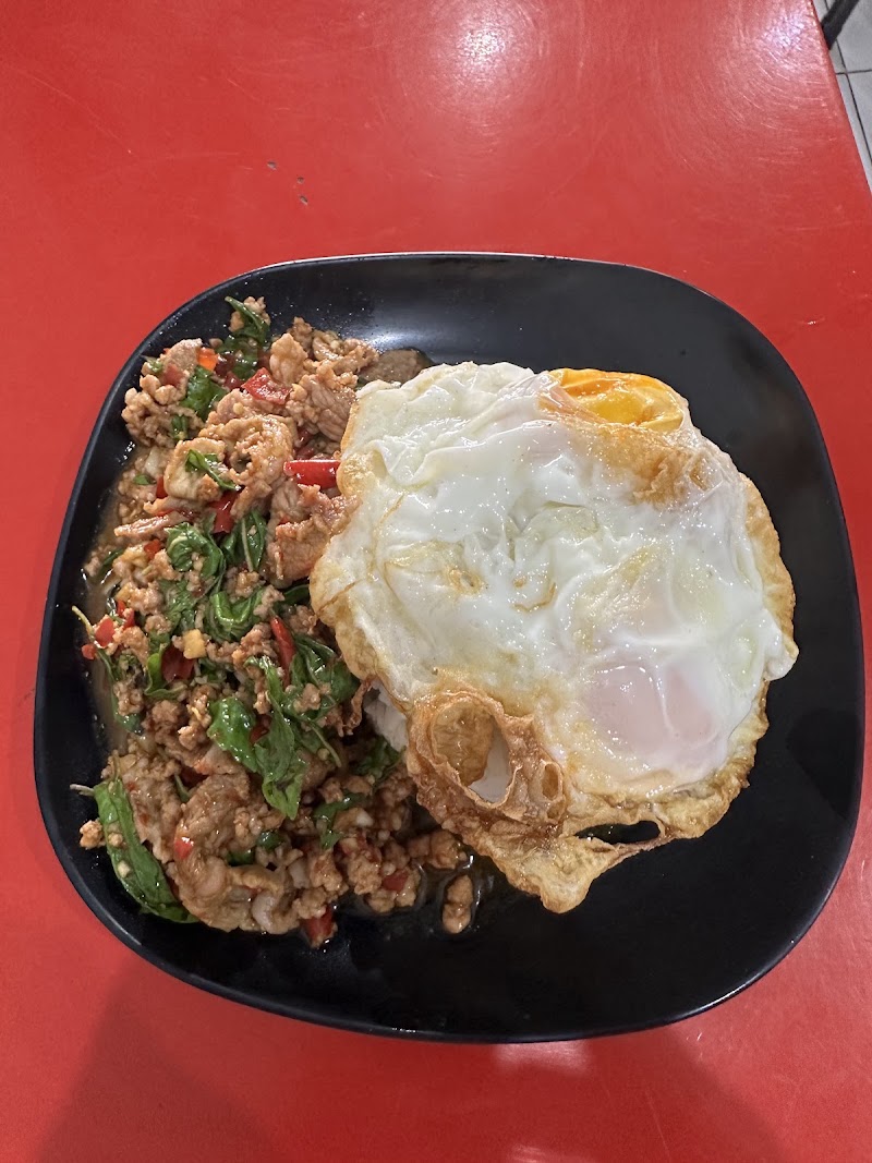 โคตรข้าวผัดผู้ใหญ่ไมค์ - โคตรข้าวผัดผู้ใหญ่ไมค์, 91 Thanon Burana Sat, Khwaeng San Chao Pho Sua, Khet Phra Nakhon, Krung Thep Maha Nakhon 10200, Thailand