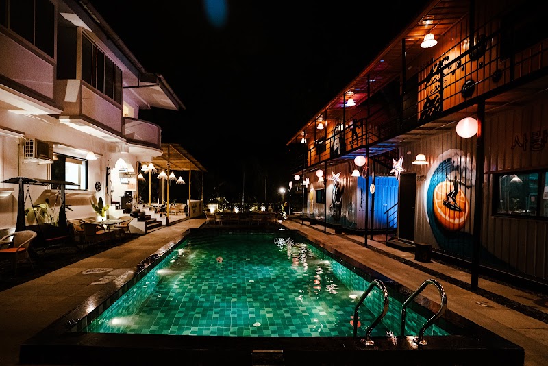 Half Orangeé Goa|Best Backpacker Hostel & Hotel in Goa
