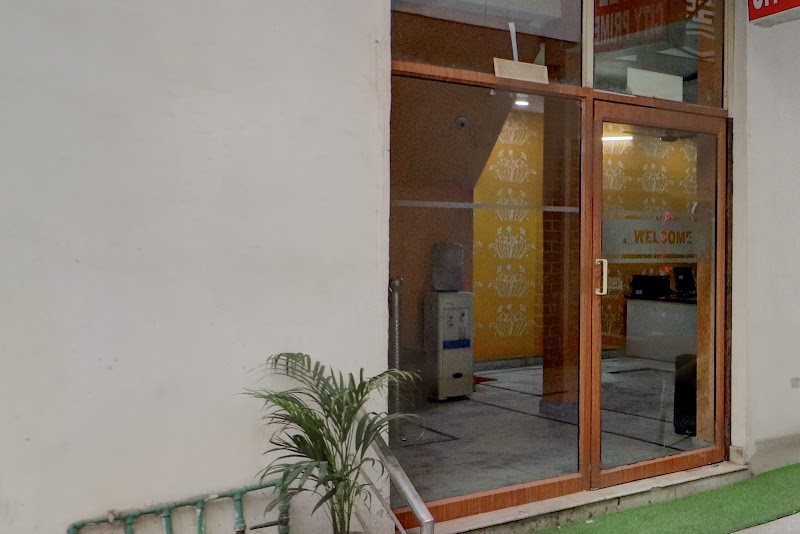 Hotel O by OYO CITY PRIME - Hotel O by OYO CITY PRIME 32Road No 1, near NH 8, Block B, Mahipalpur, Delhi, New Delhi, Delhi 110037, India