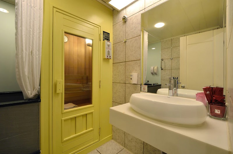 Yomi Hotel - Yomi Hotel No. 28號, Section 1, Minsheng E Rd, Zhongshan Village, Zhongshan District, Taipei City, Taiwan 10491
