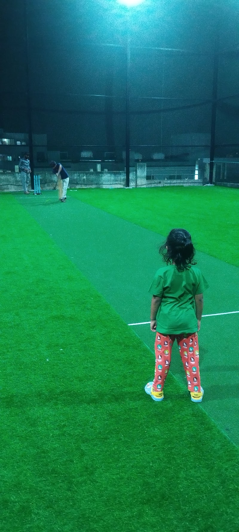 Royal Turf Pavilion - Royal Turf Pavilion No 74, Bismillah shadi mahal Building, road, B M Layout, Venkateshpuram, Kadugondanahalli, Bengaluru, Karnataka 560045, India
