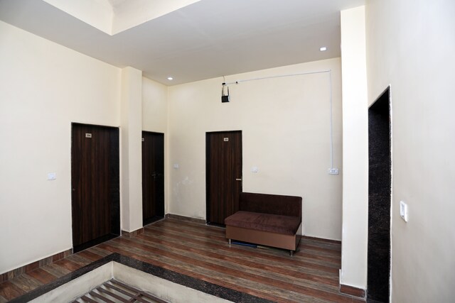 OYO Flagship 26612 Phoenix Inn - OYO Flagship 26612 Phoenix Inn 74, Gali no-2, Station Rd, Narmada Para, Balaji Nagar, Raipur, Chhattisgarh 492009, India