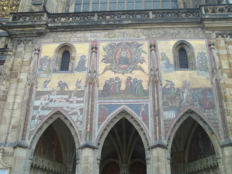 New Royal Palace - New Royal Palace, První nádvoří Pražského hradu 119 00, 119 00 Praha 1-Hradčany, Czechia