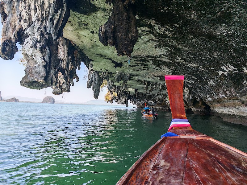 The bay tour บริการเรือนำเที่ยว - The bay tour บริการเรือนำเที่ยว, 7CFW+9F8 111 Tambon Kalai, Amphoe Takua Thung, Chang Wat Phang-nga 82130, Thailand