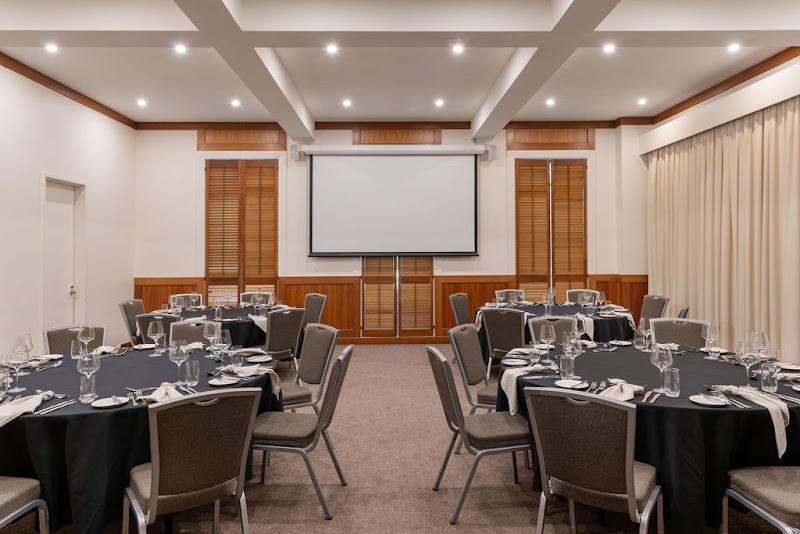 Yarra Valley Lodge - Yarra Valley Lodge, 2 Heritage Ave, Chirnside Park VIC 3116, Australia