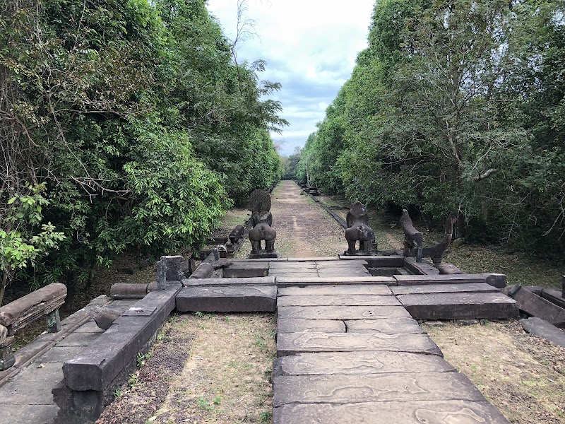 Banteay Samre Temple - Banteay Samre Temple, 17000 Sok San Rd, Krong Siem Reap, Cambodia
