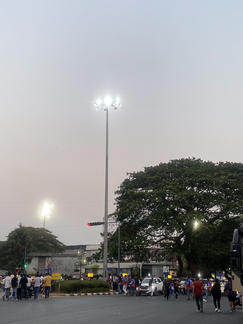 Cubbon Park Station - Cubbon Park Station, Shivaji Nagar, Bengaluru, Karnataka 560001, India