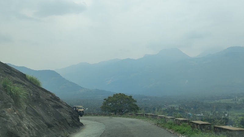 MUNNAR ,MARAYUR & KANTHALLOOR ROOMS &TOUR PACKAGES🌿🌄⛰️🌇 - MUNNAR ,MARAYUR & KANTHALLOOR ROOMS &TOUR PACKAGES🌿🌄⛰️🌇 Kanthalloor - Marayoor Rd, Marayoor, Kerala 685620, India