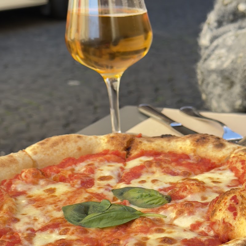 Pizzeria della Madonna dei Monti - Pizzeria della Madonna dei Monti Via della Madonna dei Monti, 110, 00184 Roma RM, Italy