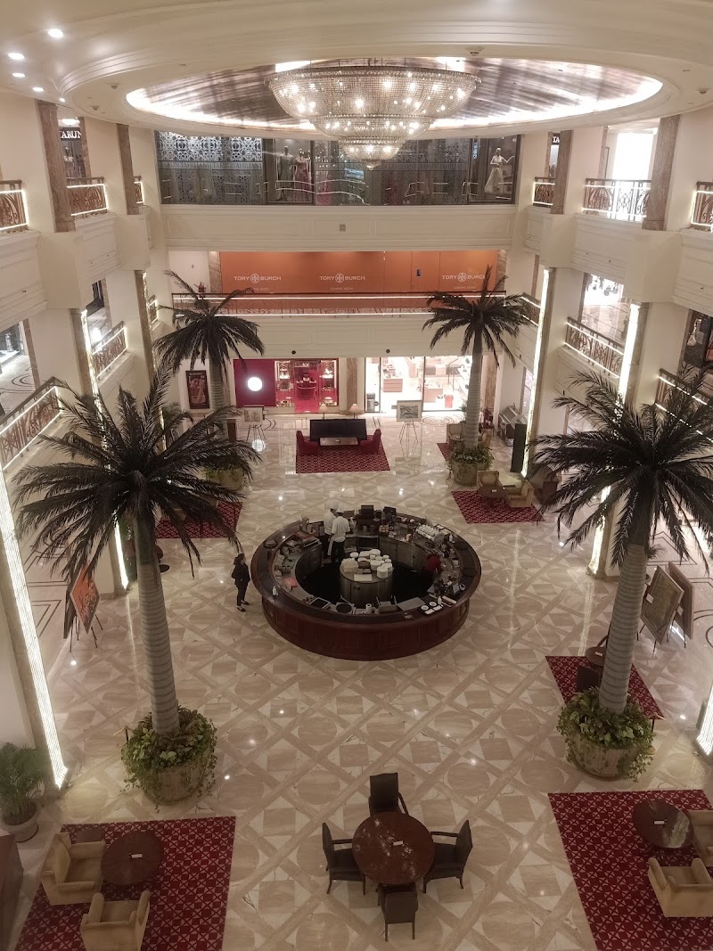 Louis Vuitton New Delhi 2 Emporio - Louis Vuitton New Delhi 2 Emporio DLF Emporio, No. 101 & 102, Nelson Mandela Marg, DLF Place, Vasant Kunj, New Delhi, Delhi 110022, India