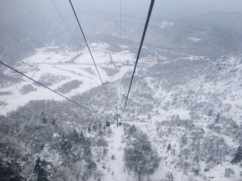 Xiling Jokul - Xiling Jokul, China, Si Chuan Sheng, Cheng Du Shi, Da Yi Xian, 028乡道西岭雪山 邮政编码: 611346