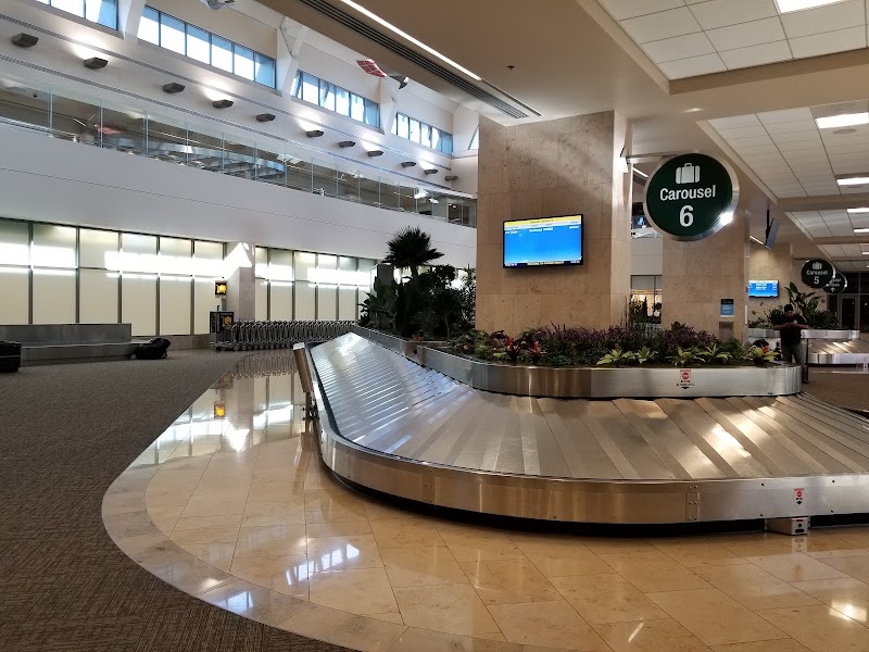 John Wayne Airport - John Wayne Airport 18601 Airport Way, Santa Ana, CA 92707, USA