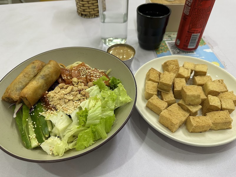 KHONG Vegan Kitchen - KHONG Vegan Kitchen 81 Phan Tôn, Ngũ Hành Sơn, Đà Nẵng 550000, Vietnam