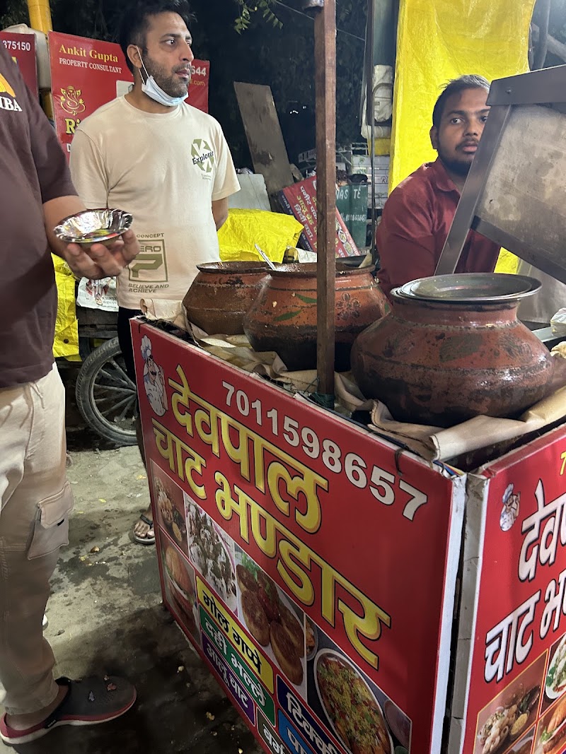 Sector 4 Market - Sector 4 Market, సెంట్రల్ రోడ్డు, Pocket 1, Sector 4, Dwarka, Delhi, 110078, India
