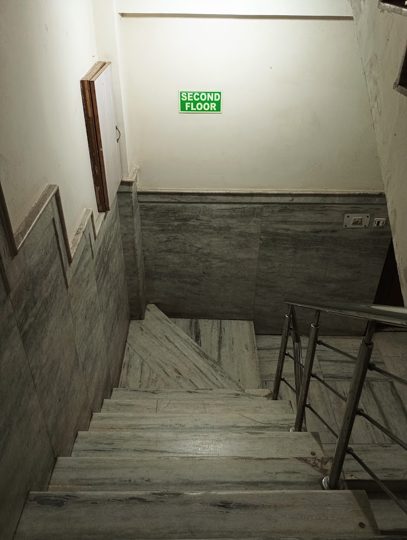 Hotel Tashkent Palace Paharganj New Delhi Railway Station - Hotel Tashkent Palace Paharganj New Delhi Railway Station 2712, Street Number 8, Bazar Sangatrashan, Chuna Mandi, Paharganj, New Delhi, Delhi 110055, India